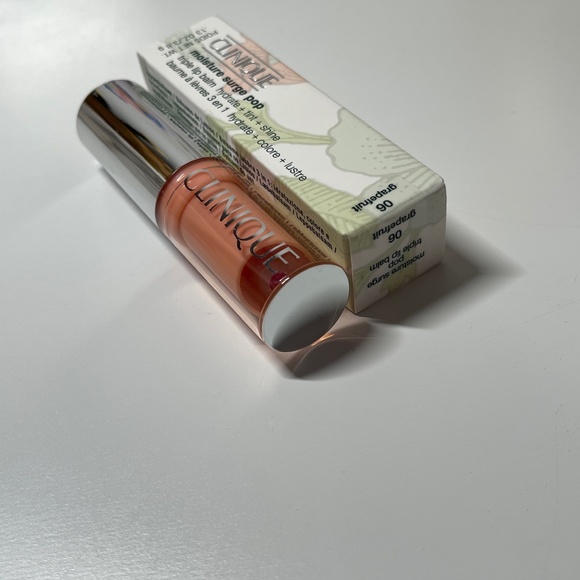 NIB RARE Clinique Moisture Surge Pop Triple Lip Balm 06 GRAPEFRUIT Full Size - Picture 3 of 5